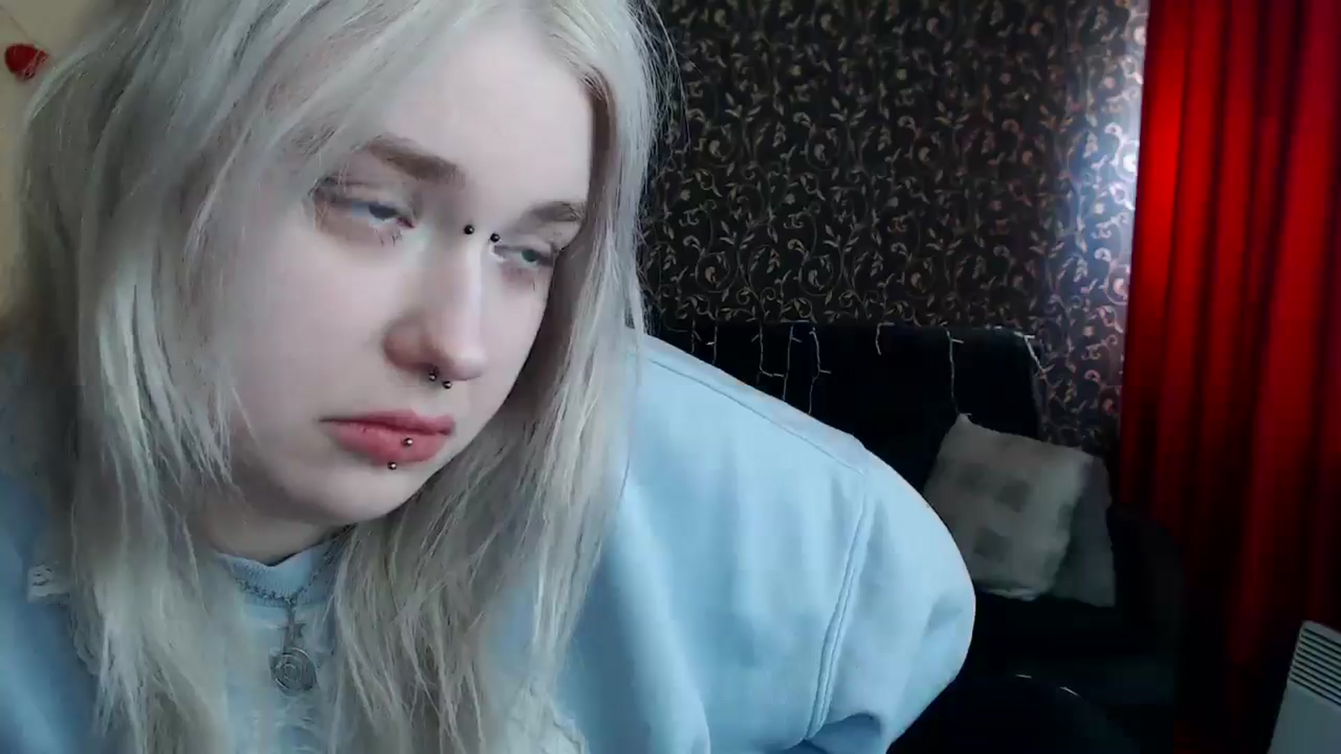 Gallery image thumbnail from Killinna's myfreecams stream on, 04/14/2025, 14:57 image 13 of 20
