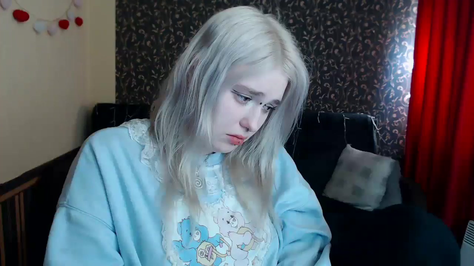 Gallery image thumbnail from Killinna's myfreecams stream on, 04/14/2025, 14:57 image 9 of 20