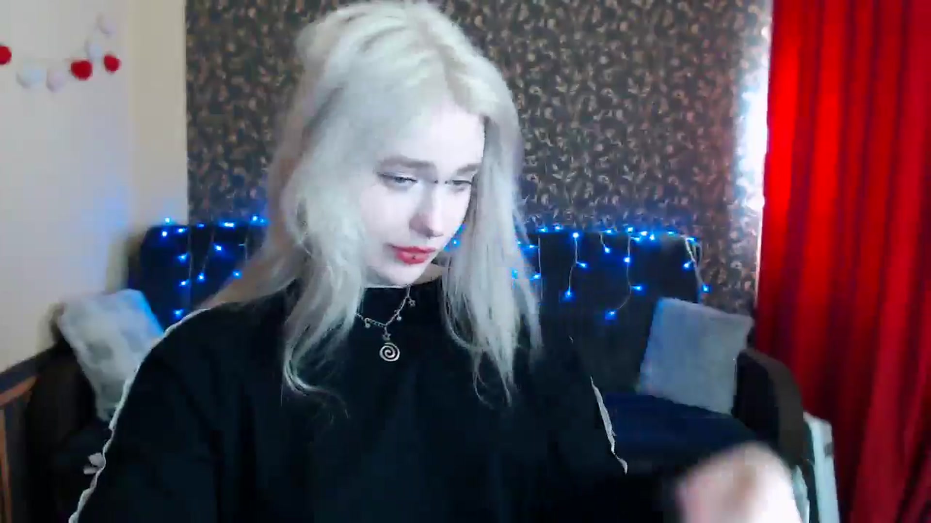 Gallery image thumbnail from Killinna's myfreecams stream on, 04/15/2025, 14:16 image 8 of 20