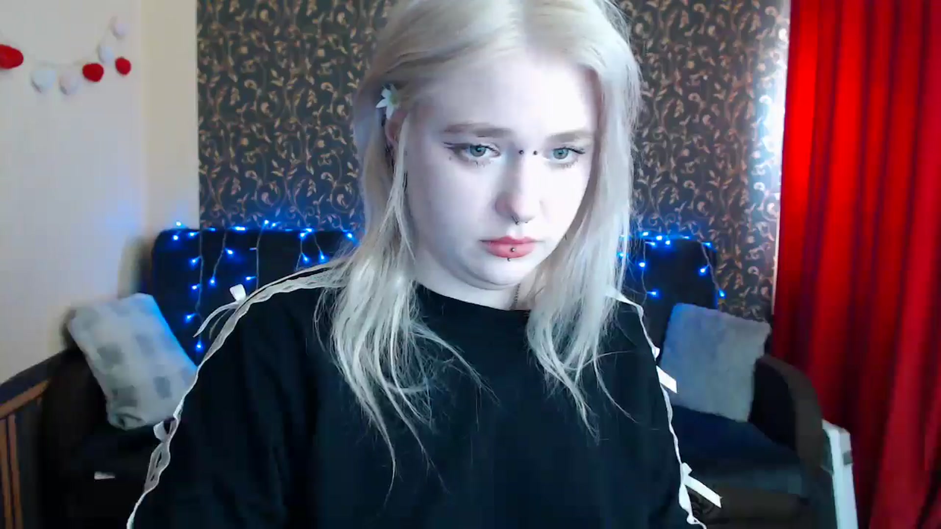 Gallery image thumbnail from Killinna's myfreecams stream on, 04/15/2025, 14:16 image 20 of 20