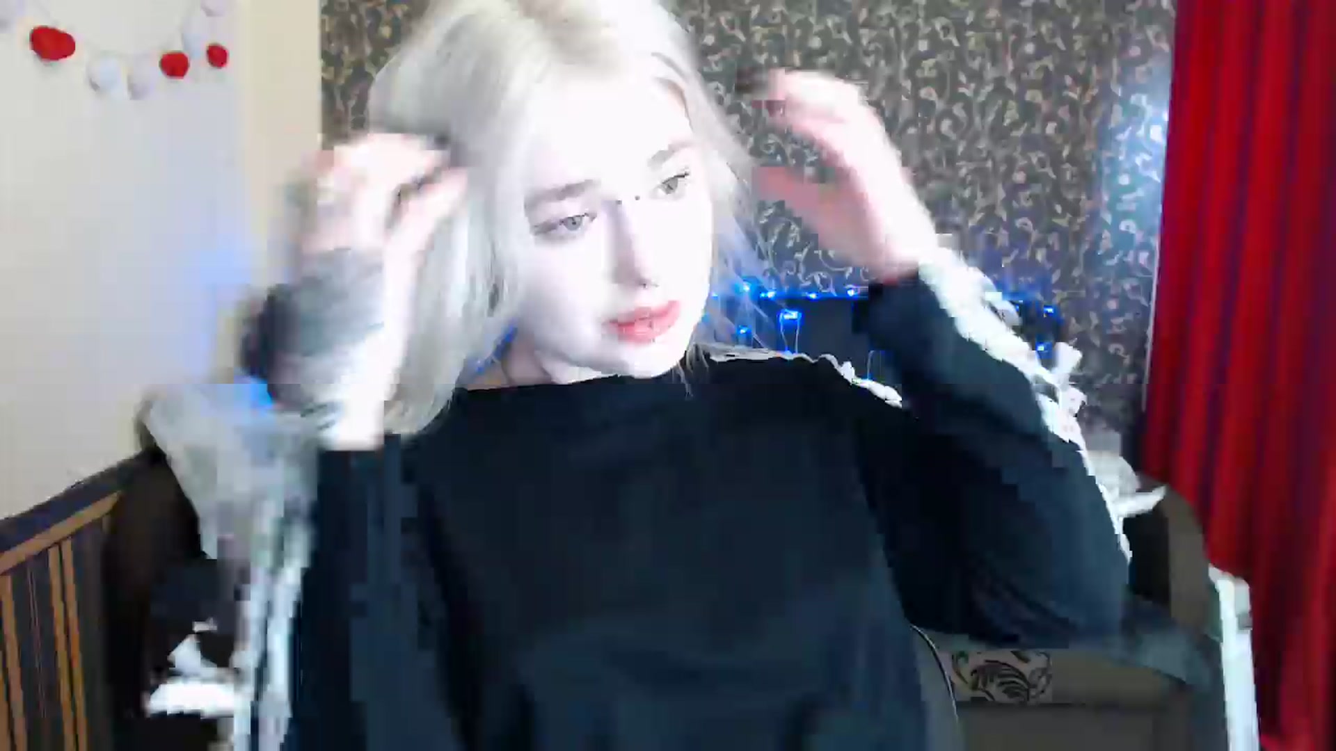 Gallery image thumbnail from Killinna's myfreecams stream on, 04/15/2025, 15:25 image 13 of 20