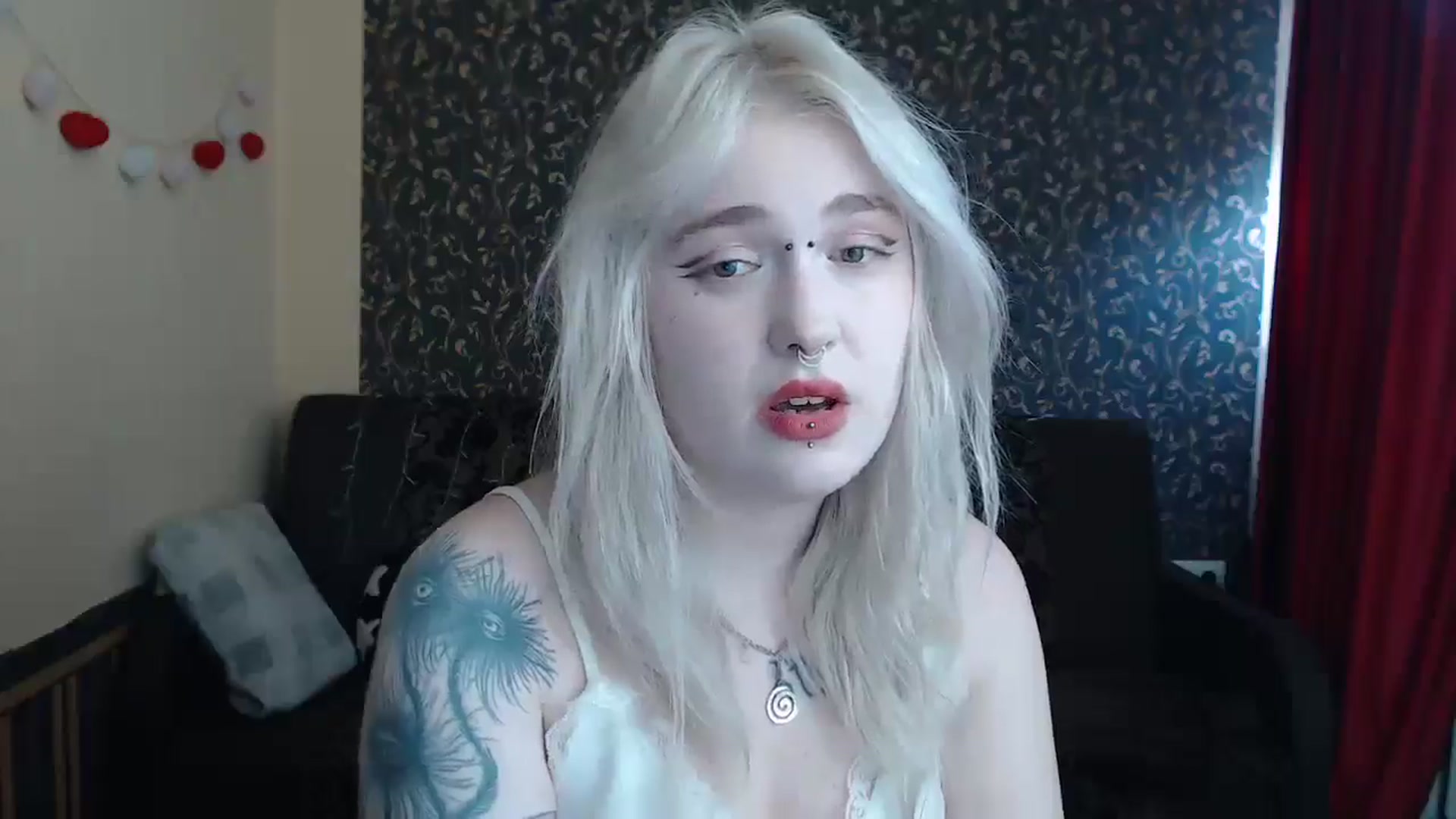 Gallery image thumbnail from Killinna's myfreecams stream on, 04/23/2025, 15:06 image 11 of 20