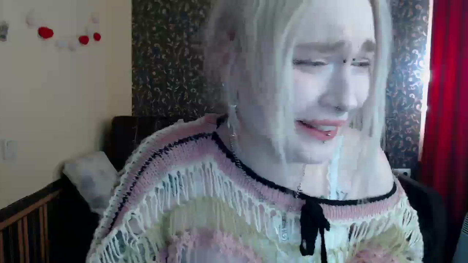 Gallery image thumbnail from Killinna's myfreecams stream on, 04/28/2025, 13:32 image 14 of 20