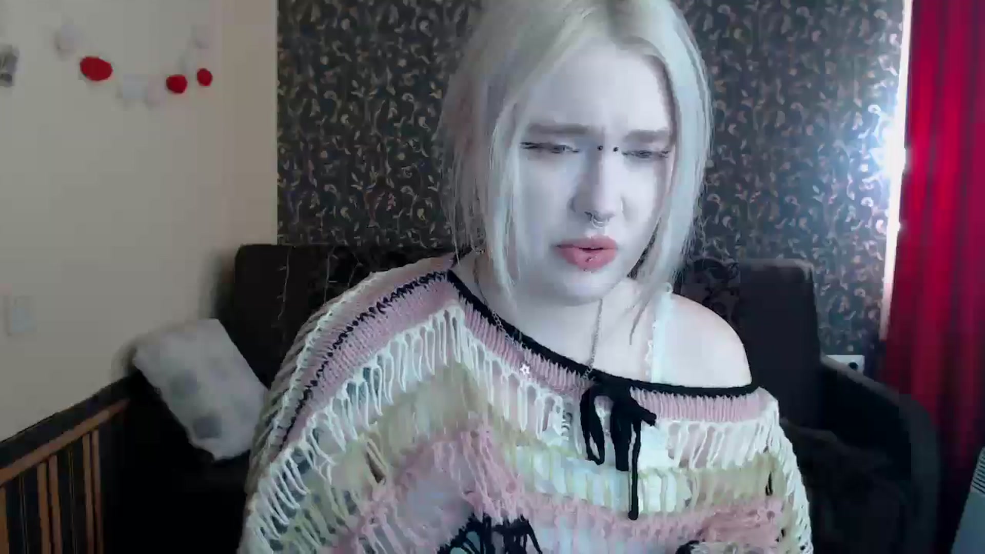 Gallery image thumbnail from Killinna's myfreecams stream on, 04/28/2025, 13:32 image 17 of 20