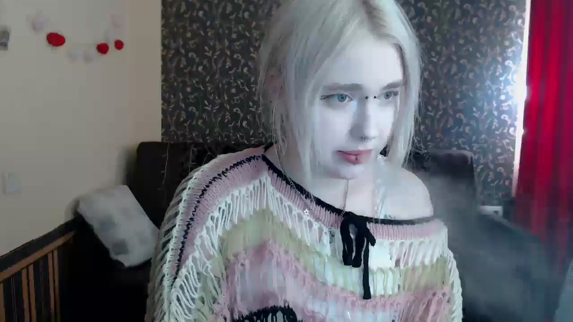 Gallery image thumbnail from Killinna's myfreecams stream on, 04/28/2025, 13:32 image 16 of 20