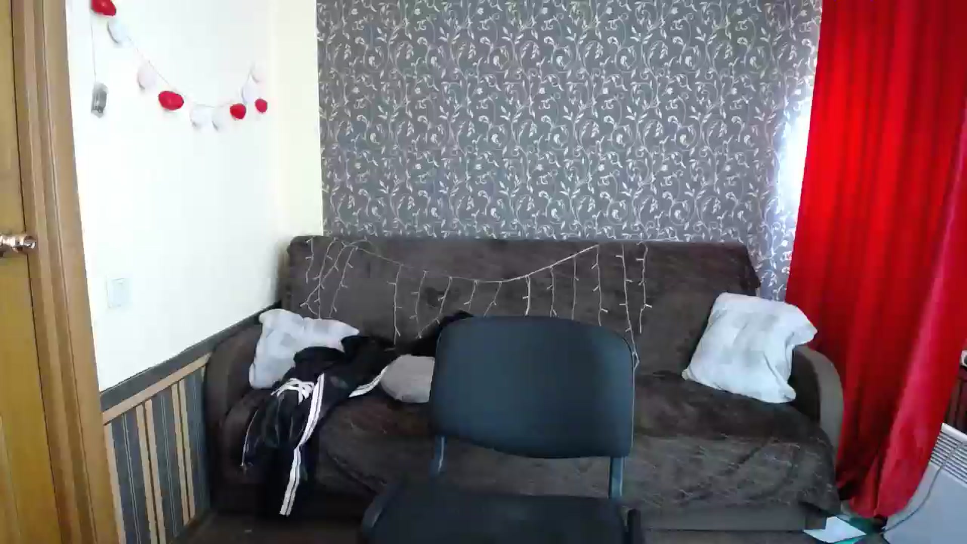 Gallery image thumbnail from Killinna's myfreecams stream on, 04/30/2025, 14:19 image 18 of 20