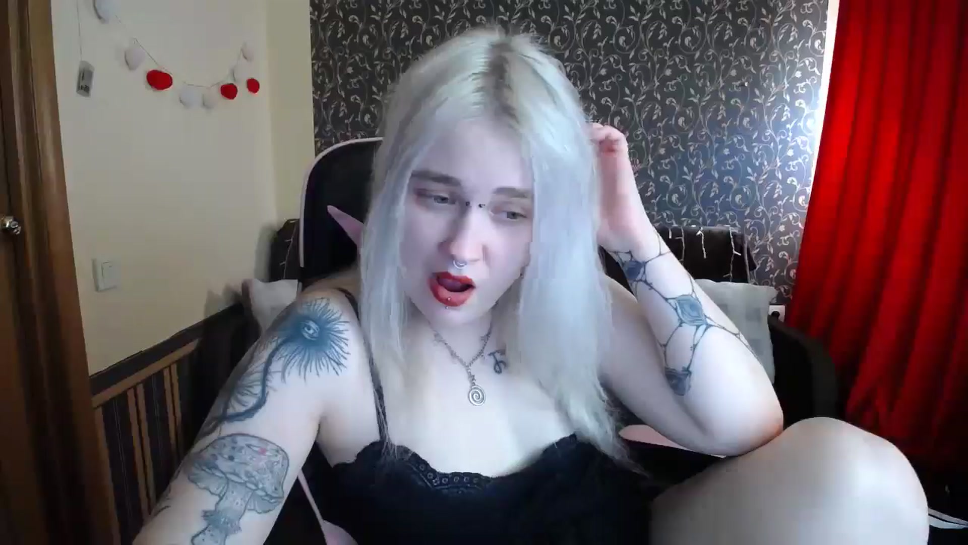 Gallery image thumbnail from Killinna's myfreecams stream on, 05/04/2025, 14:18 image 10 of 20
