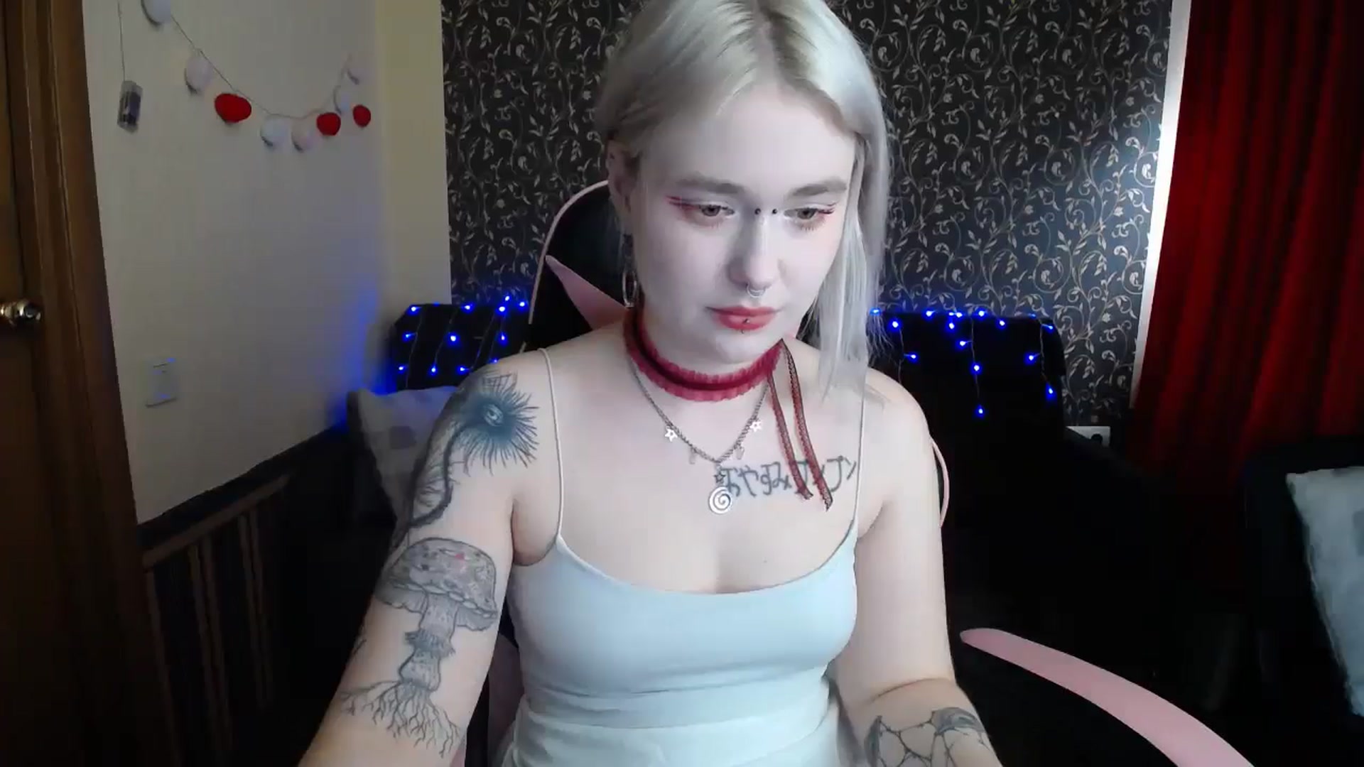 Gallery image thumbnail from Killinna's myfreecams stream on, 05/05/2025, 14:15 image 19 of 20