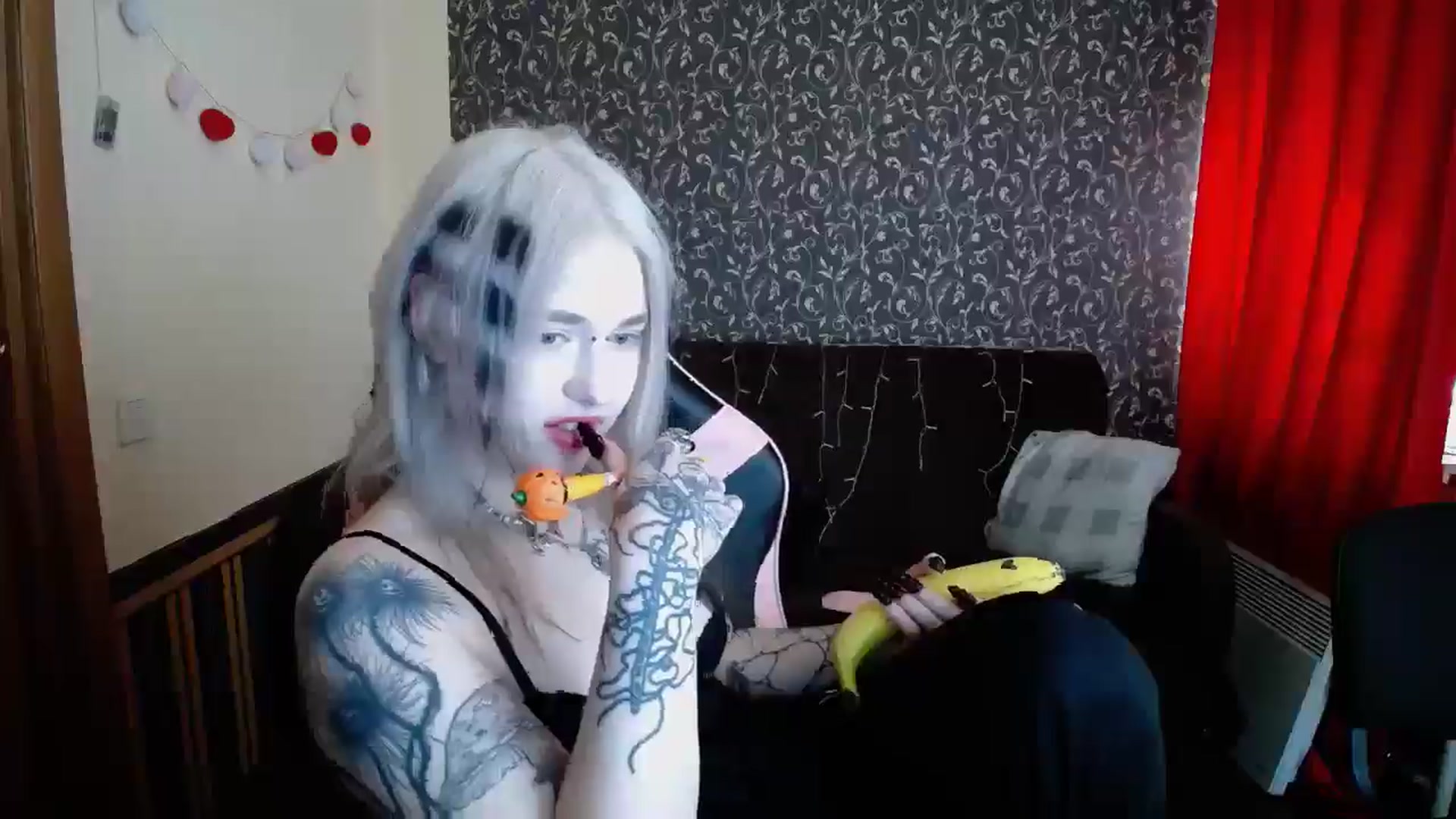 Gallery image thumbnail from Killinna's myfreecams stream on, 05/11/2025, 14:20 image 15 of 20
