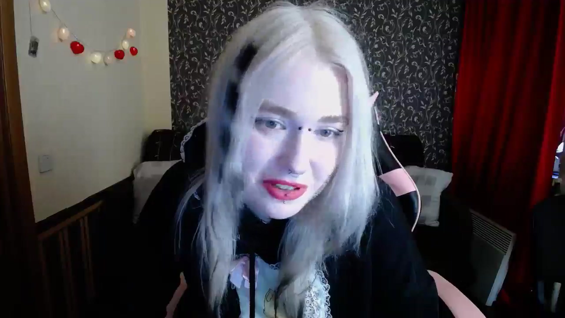 Gallery image thumbnail from Killinna's myfreecams stream on, 05/11/2025, 16:05 image 19 of 20