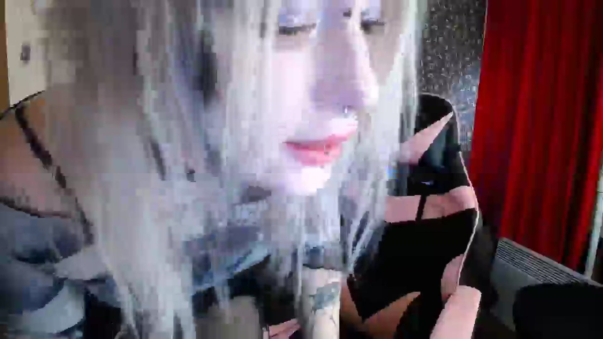 Gallery image thumbnail from Killinna's myfreecams stream on, 05/12/2025, 14:51 image 18 of 20