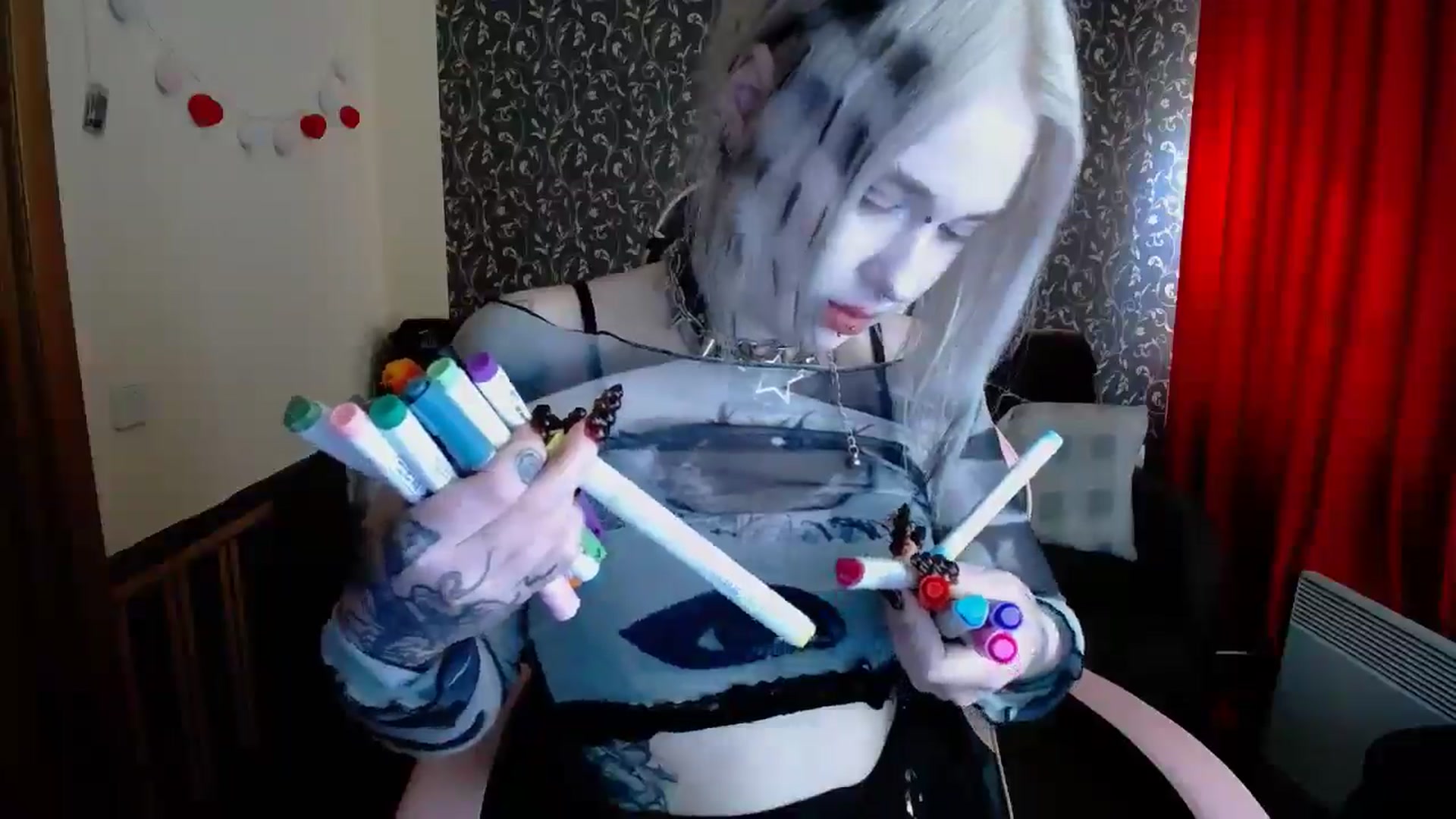 Gallery image thumbnail from Killinna's myfreecams stream on, 05/13/2025, 14:20 image 16 of 20