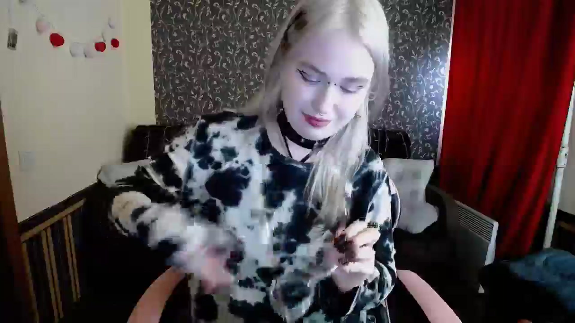 Gallery image thumbnail from Killinna's myfreecams stream on, 05/14/2025, 15:51 image 6 of 20