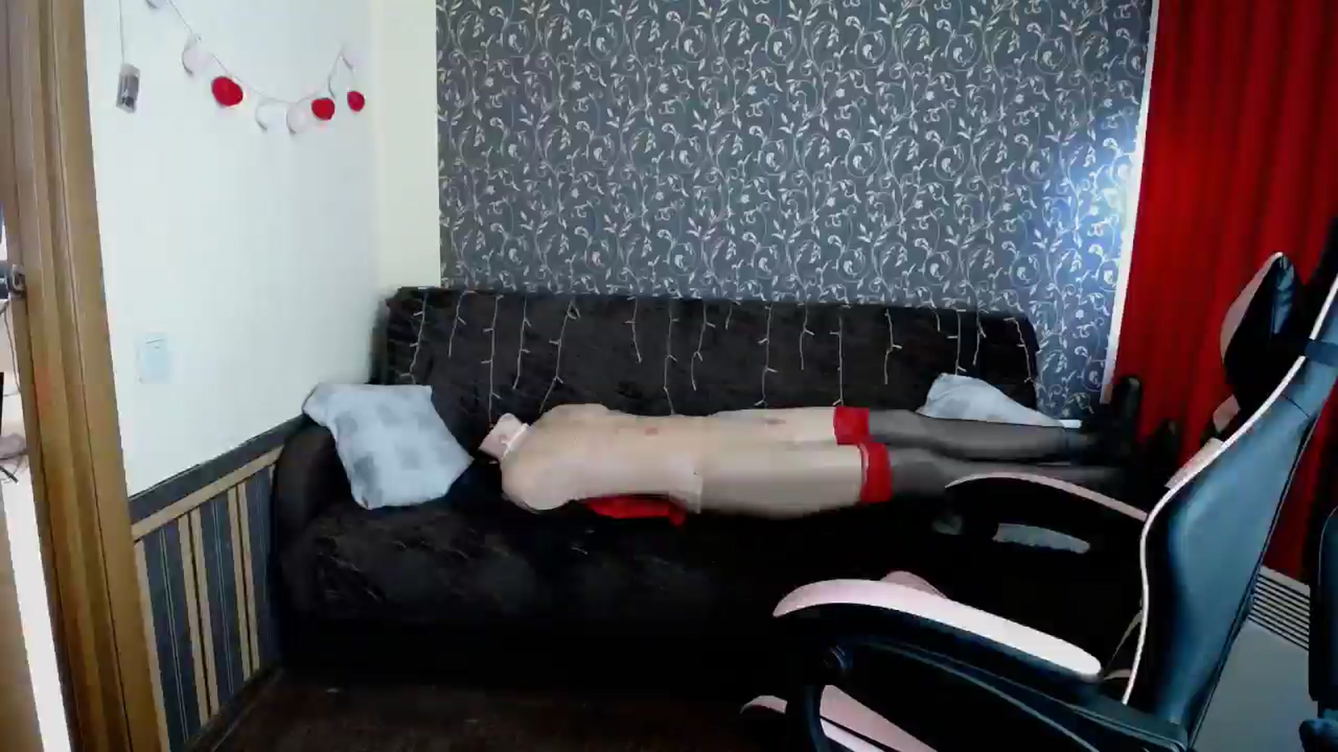 Gallery image thumbnail from Killinna's myfreecams stream on, 05/15/2025, 15:12 image 14 of 20