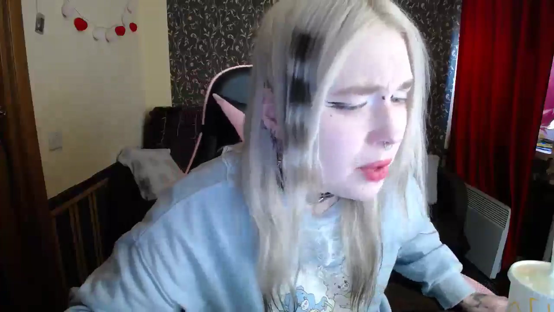 Gallery image thumbnail from Killinna's myfreecams stream on, 05/18/2025, 14:51 image 17 of 20