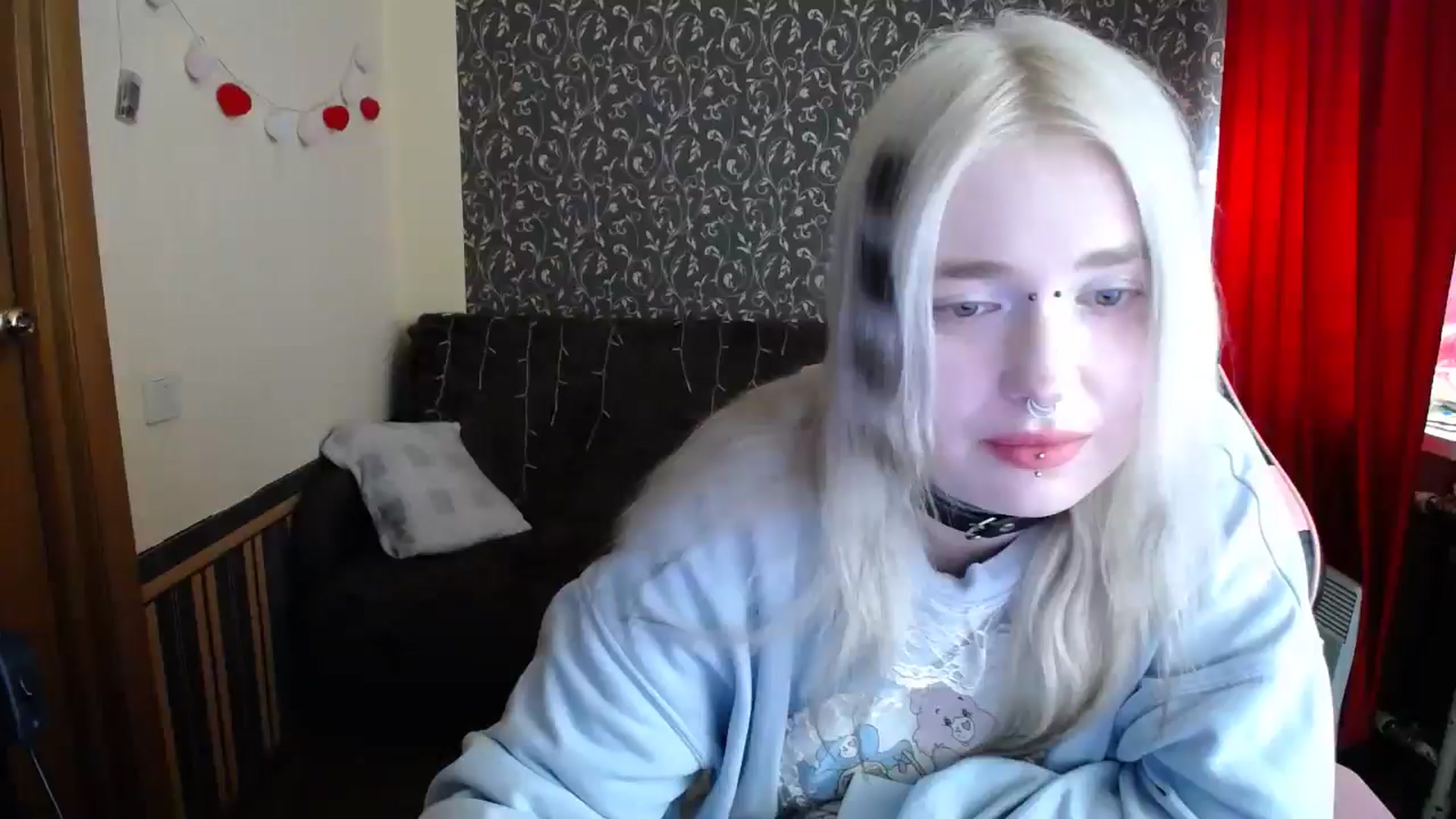 Gallery image thumbnail from Killinna's myfreecams stream on, 05/18/2025, 14:51 image 1 of 20