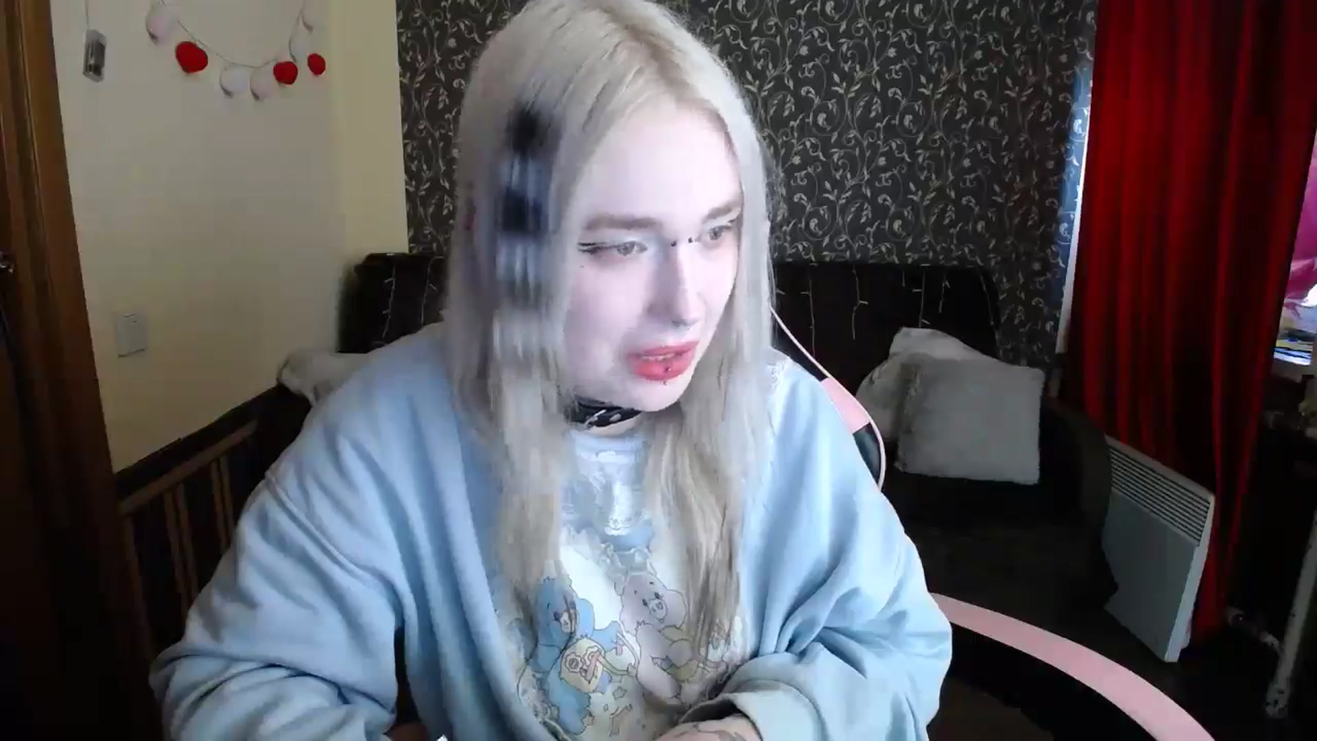 Gallery image thumbnail from Killinna's myfreecams stream on, 05/18/2025, 14:51 image 18 of 20