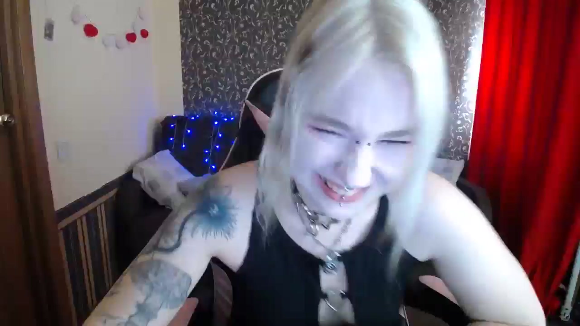 Gallery image thumbnail from Killinna's myfreecams stream on, 05/25/2025, 14:16 image 1 of 20