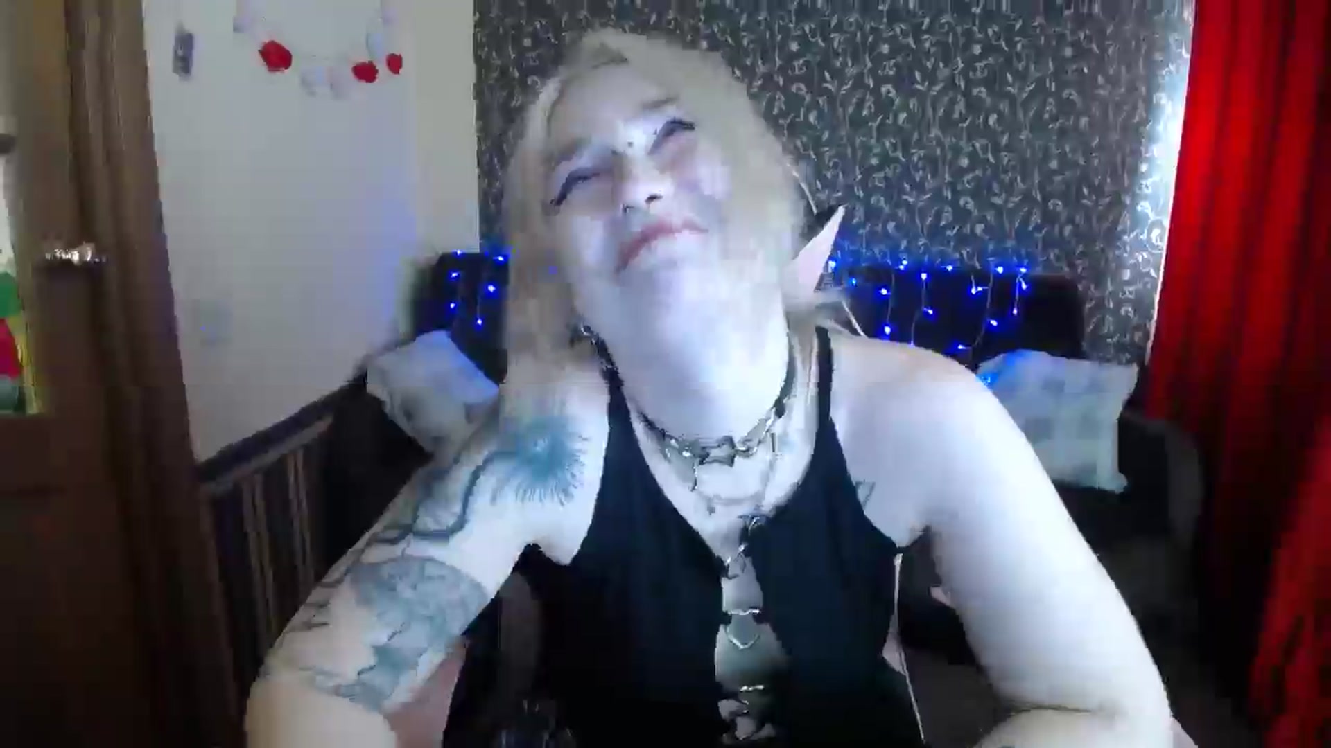 Gallery image thumbnail from Killinna's myfreecams stream on, 05/25/2025, 14:16 image 17 of 20