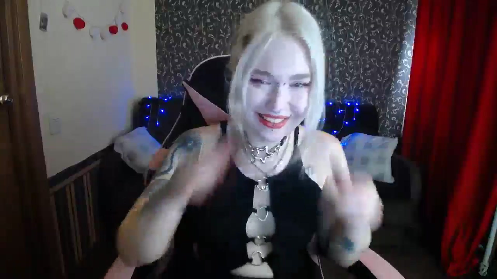 Gallery image thumbnail from Killinna's myfreecams stream on, 05/25/2025, 14:59 image 12 of 20