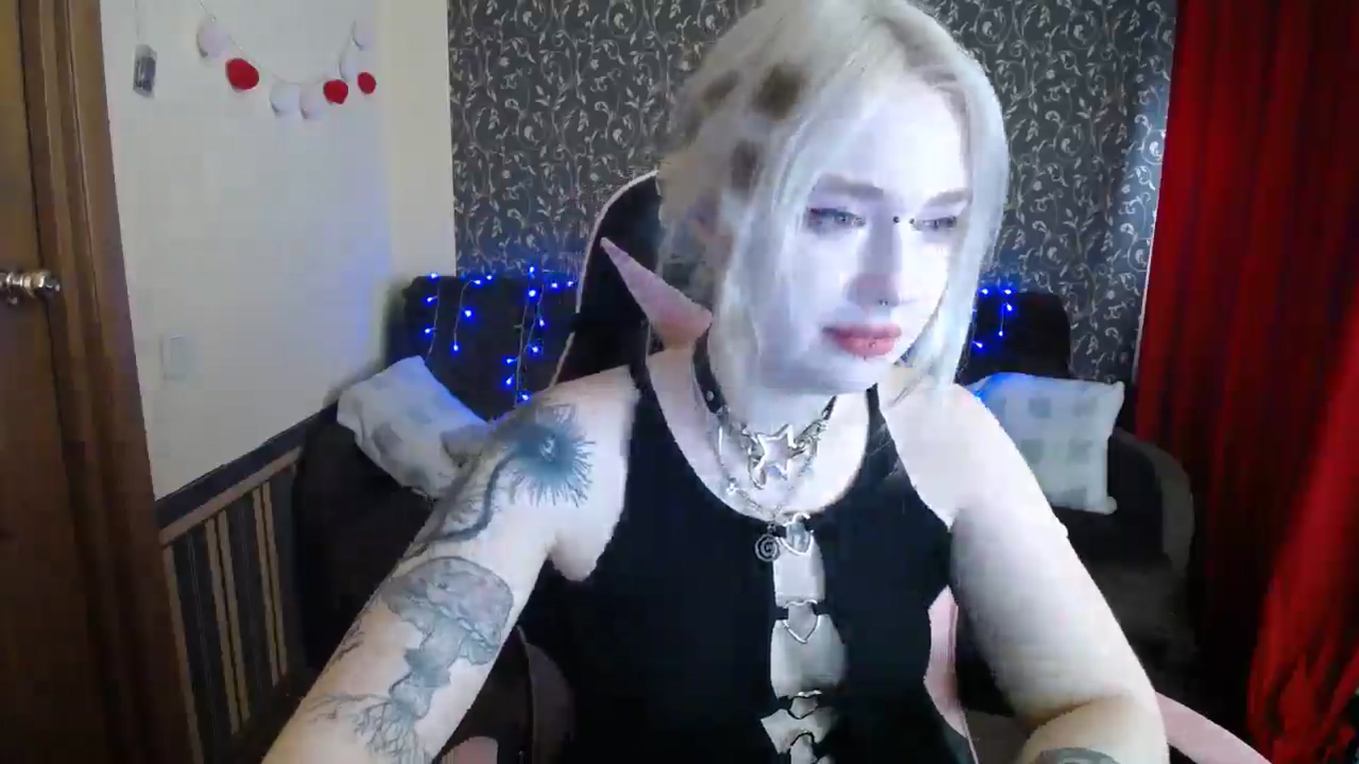Gallery image thumbnail from Killinna's myfreecams stream on, 05/25/2025, 16:25 image 10 of 20