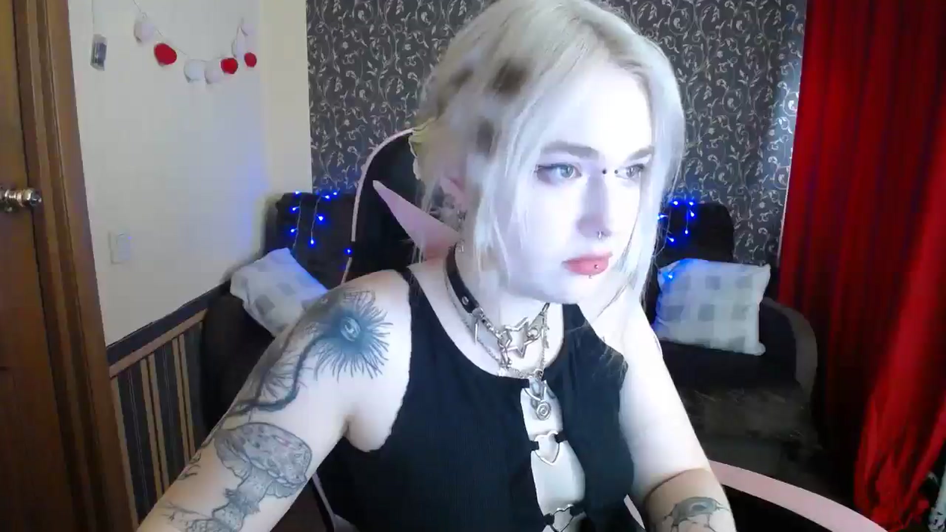 Gallery image thumbnail from Killinna's myfreecams stream on, 05/25/2025, 16:25 image 8 of 20