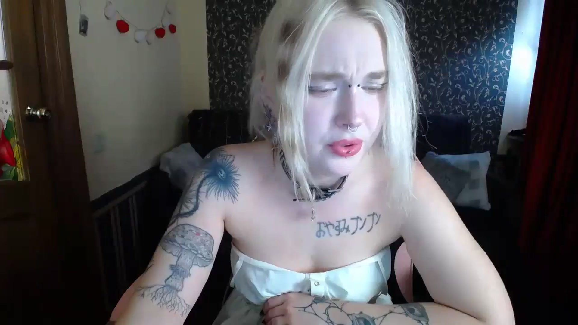 Gallery image thumbnail from Killinna's myfreecams stream on, 06/04/2025, 15:57 image 14 of 20
