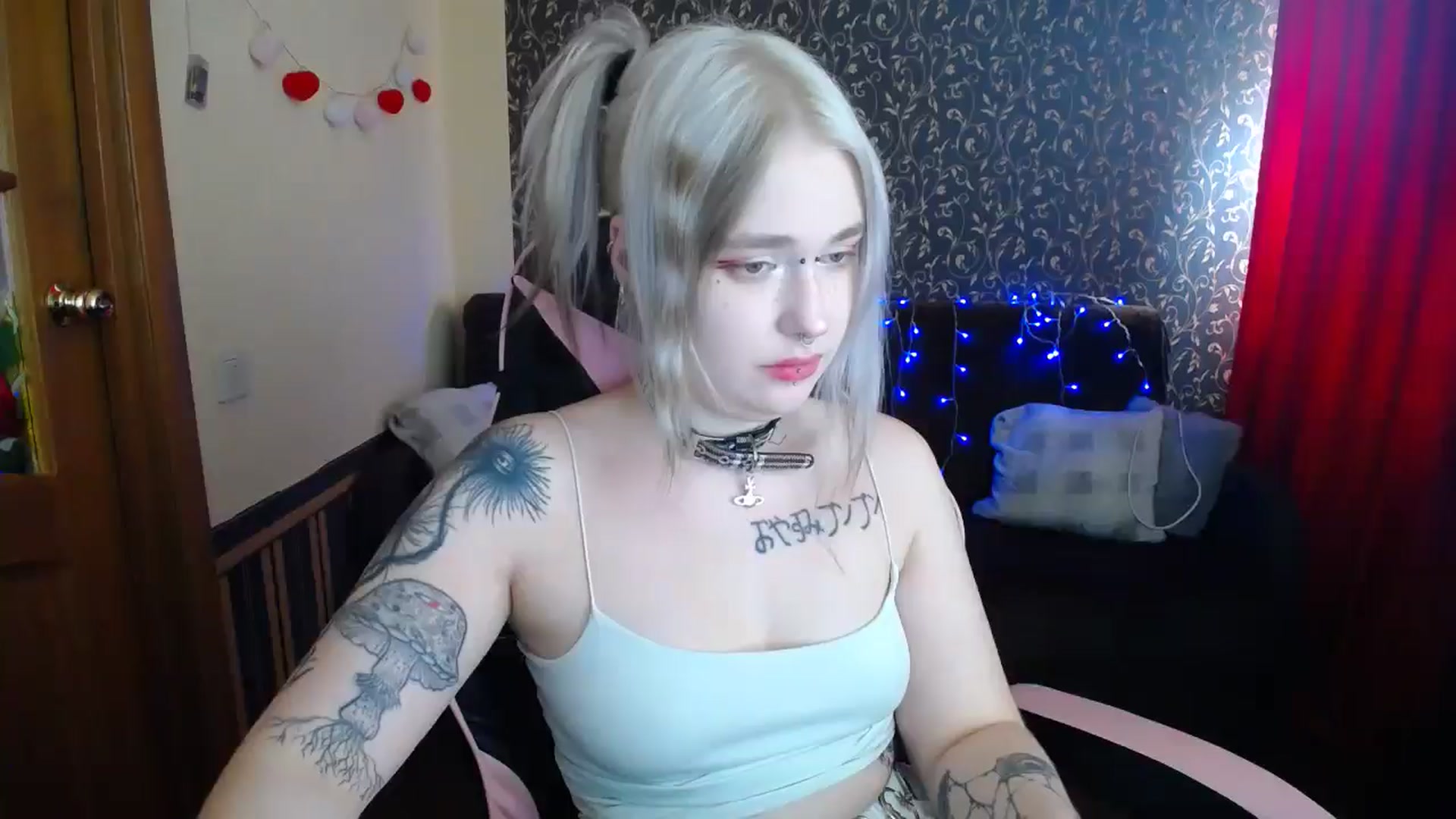 Gallery image thumbnail from Killinna's myfreecams stream on, 06/11/2025, 14:10 image 14 of 20