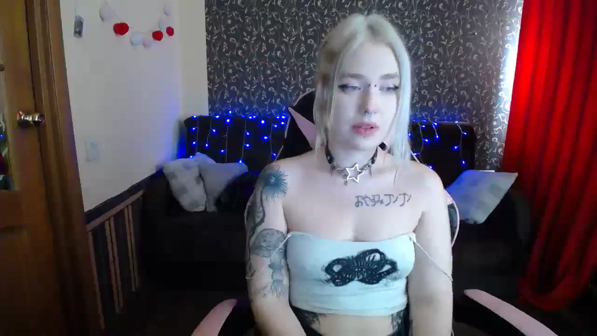 Gallery image thumbnail from Killinna's myfreecams stream on, 06/21/2025, 15:21 image 5 of 20