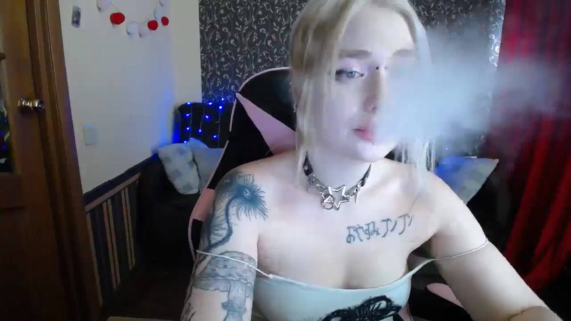 Gallery image thumbnail from Killinna's myfreecams stream on, 06/21/2025, 15:21 image 10 of 20