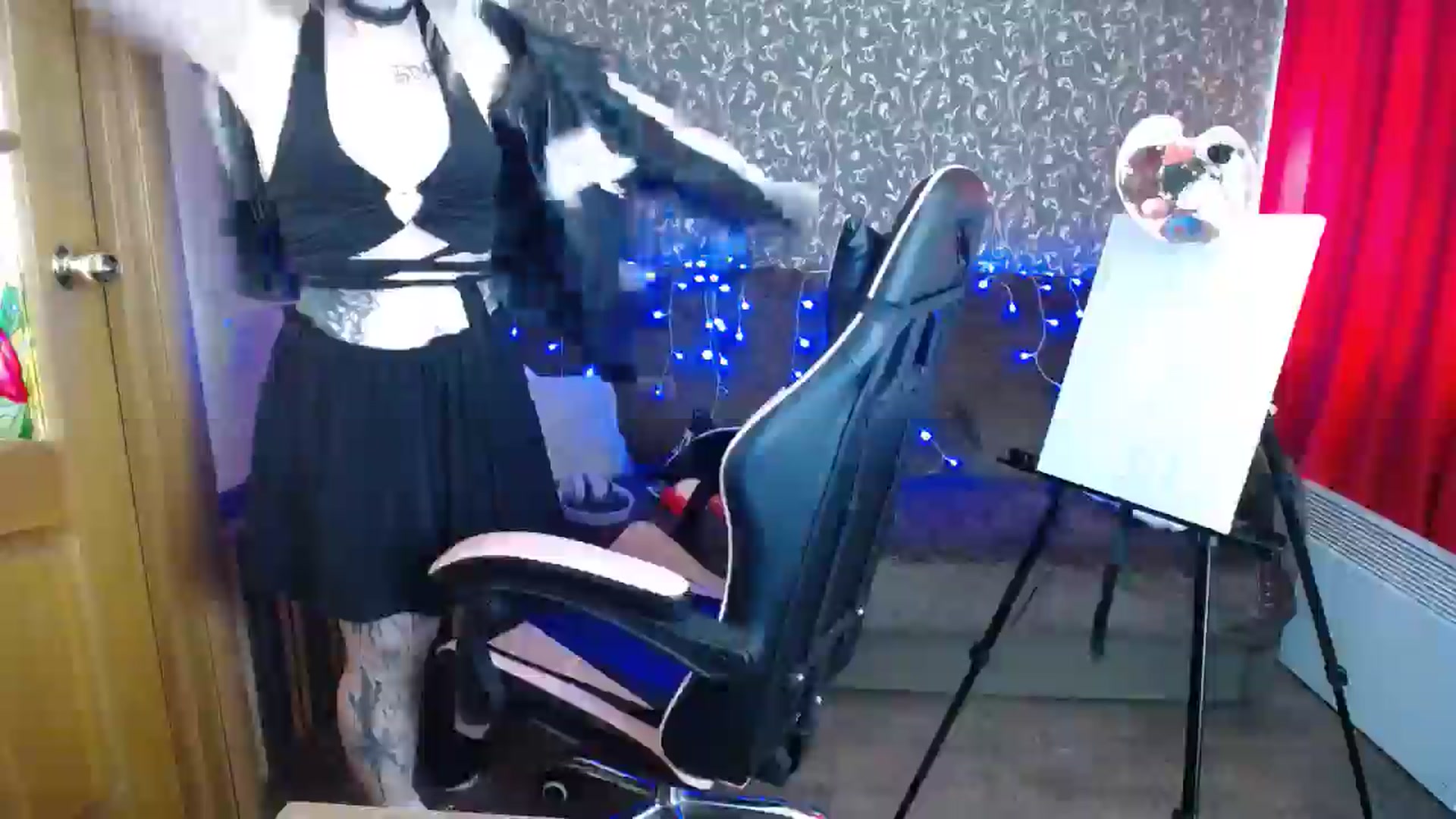 Gallery image thumbnail from Killinna's myfreecams stream on, 06/23/2025, 13:47 image 6 of 20