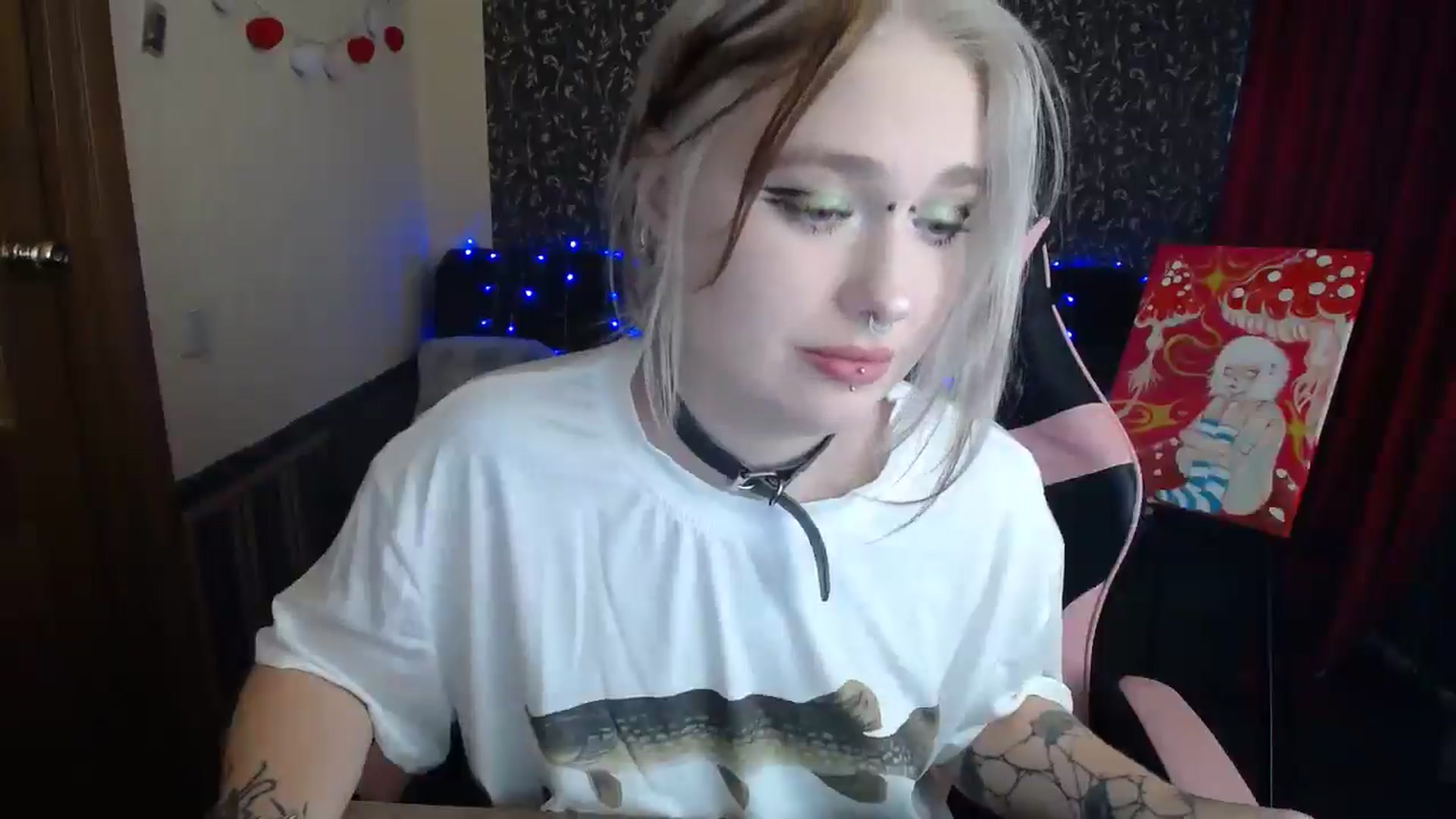 Gallery image thumbnail from Killinna's myfreecams stream on, 07/23/2025, 16:02 image 18 of 20