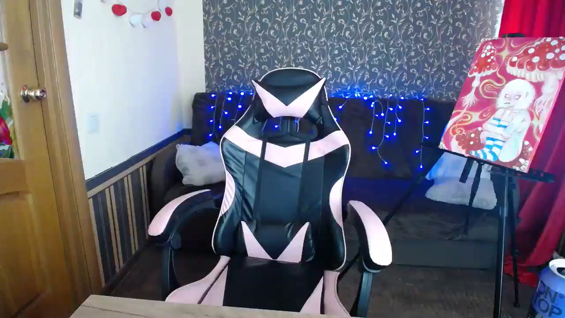 Gallery image thumbnail from Killinna's myfreecams stream on, 08/07/2025, 14:34 image 19 of 20
