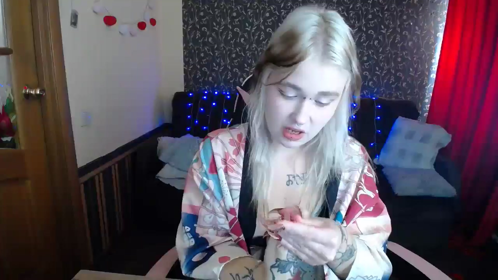 Gallery image thumbnail from Killinna's myfreecams stream on, 08/08/2025, 14:10 image 6 of 20
