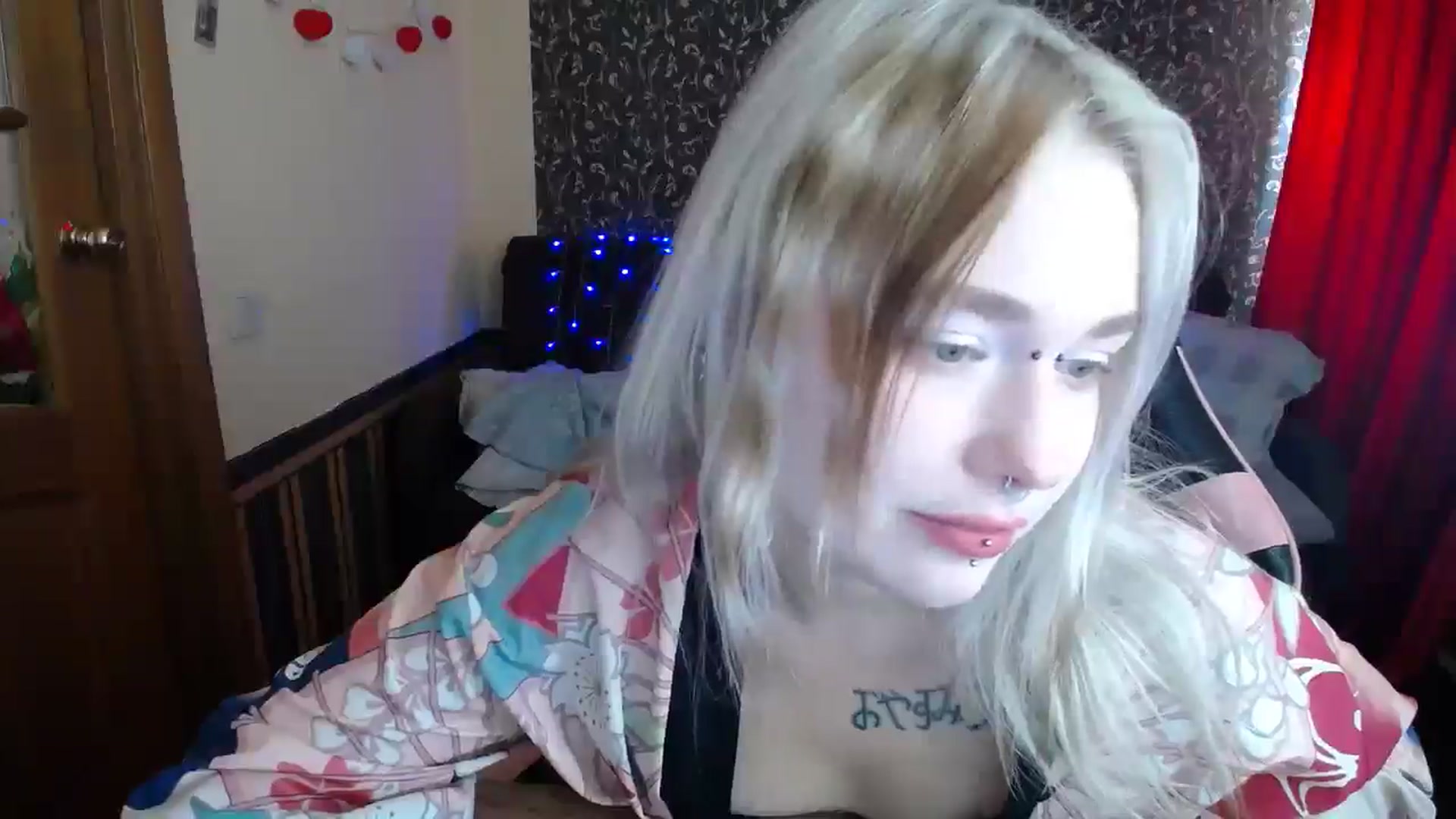 Gallery image thumbnail from Killinna's myfreecams stream on, 08/08/2025, 14:10 image 18 of 20