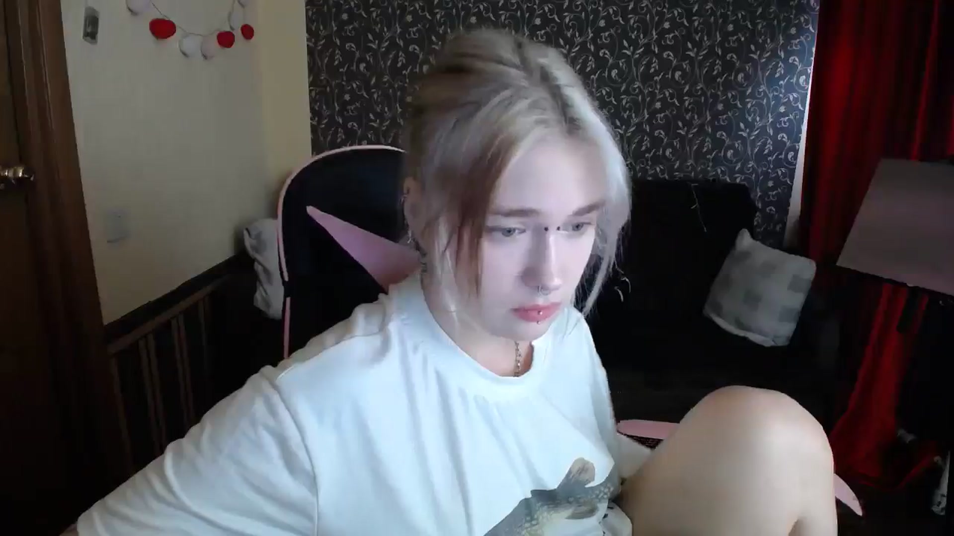 Gallery image thumbnail from Killinna's myfreecams stream on, 08/18/2025, 13:24 image 20 of 20