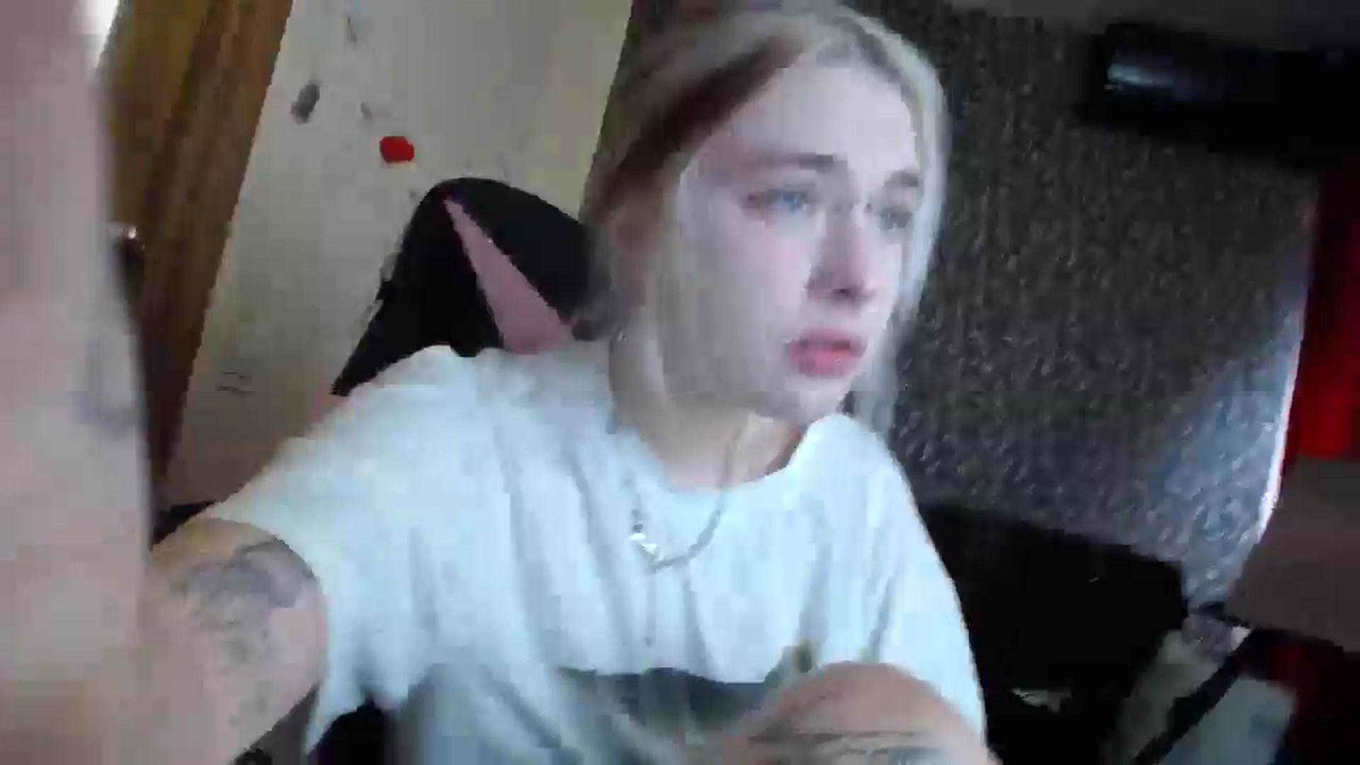 Gallery image thumbnail from Killinna's myfreecams stream on, 08/18/2025, 13:24 image 9 of 20