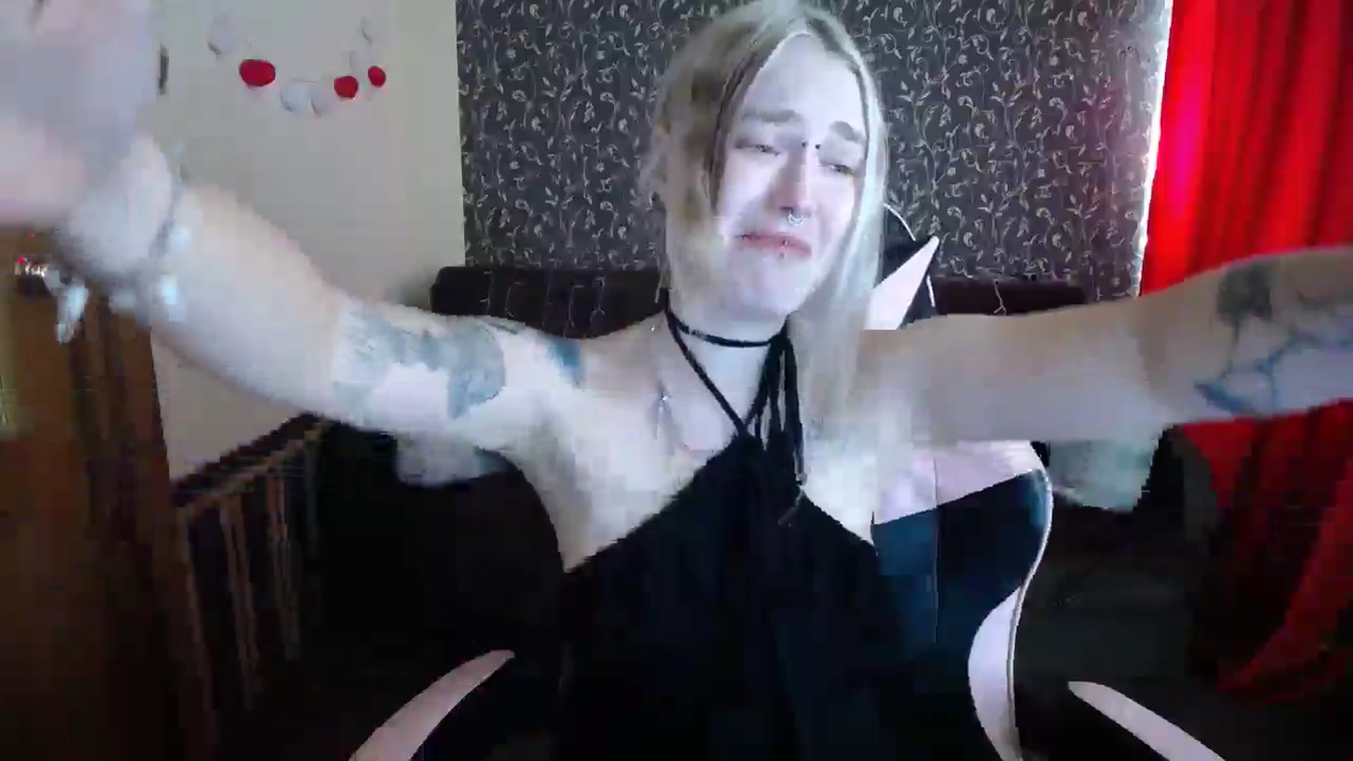 Gallery image thumbnail from Killinna's myfreecams stream on, 08/22/2025, 13:45 image 15 of 20