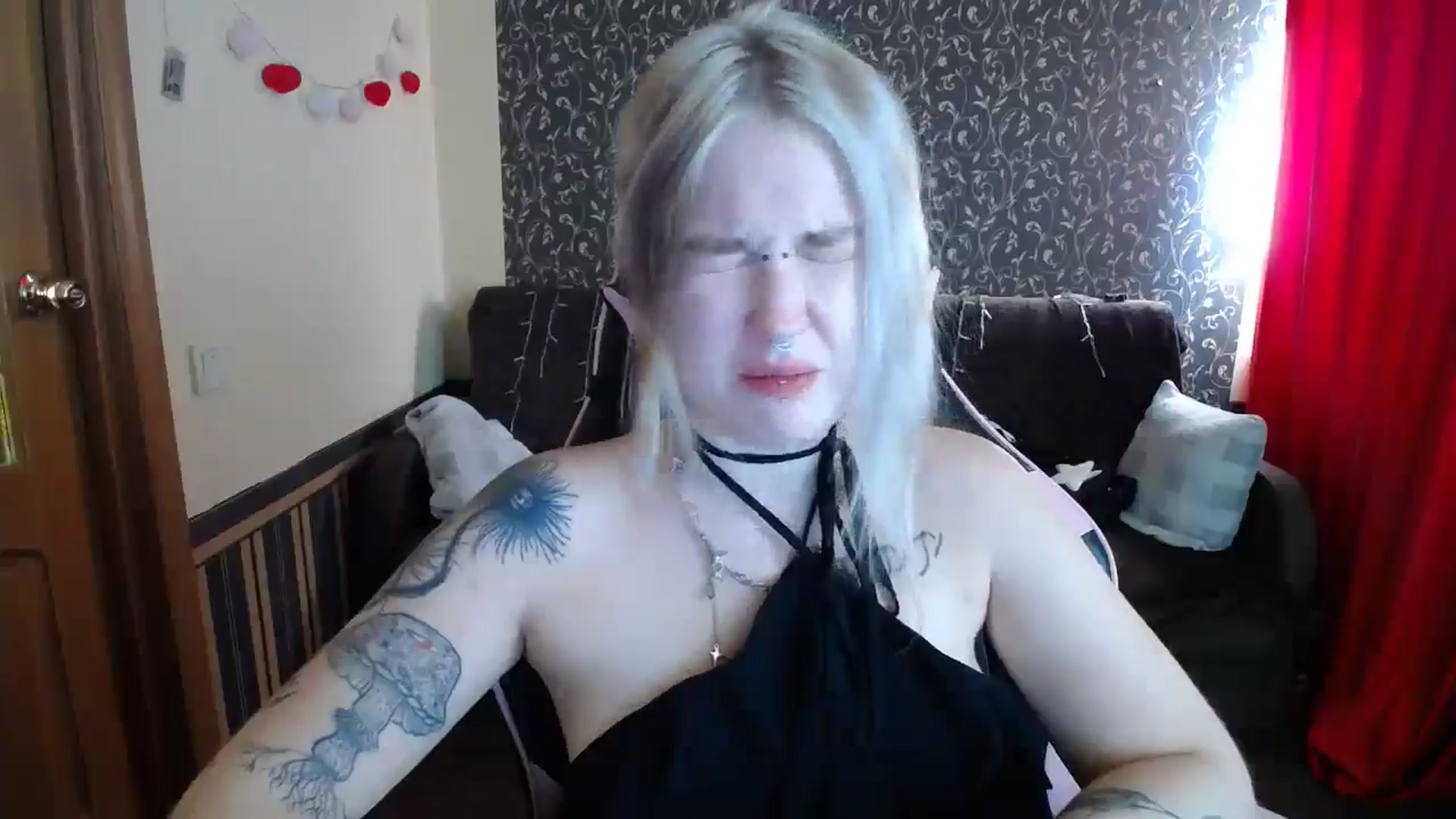 Gallery image thumbnail from Killinna's myfreecams stream on, 08/22/2025, 13:45 image 2 of 20