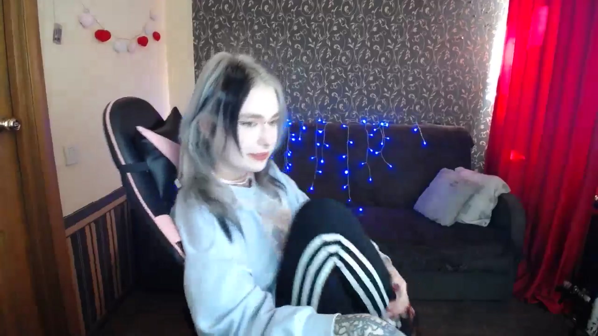 Gallery image thumbnail from Killinna's myfreecams stream on, 09/26/2025, 14:11 image 7 of 20