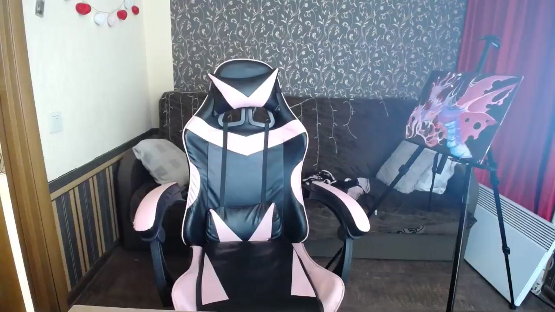 Gallery image thumbnail from Killinna's myfreecams stream on, 09/28/2025, 16:21 image 15 of 20