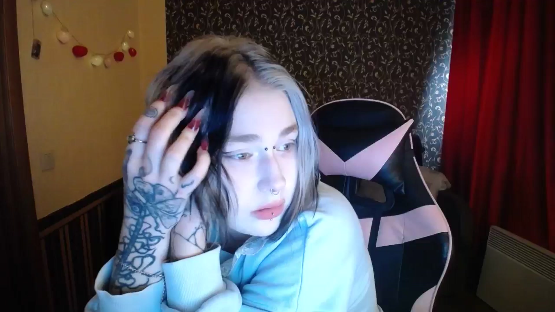 Gallery image thumbnail from Killinna's myfreecams stream on, 10/07/2025, 13:25 image 2 of 20
