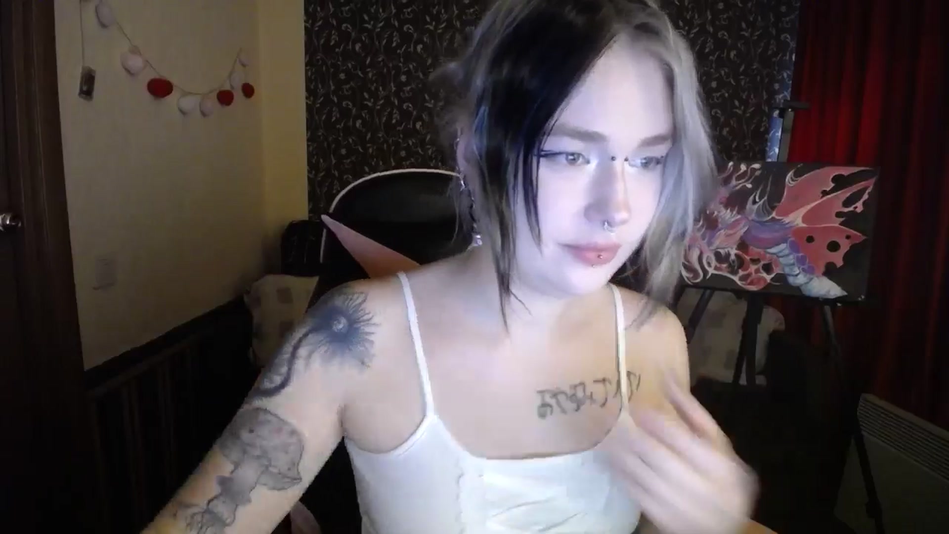 Gallery image thumbnail from Killinna's myfreecams stream on, 10/08/2025, 14:02 image 6 of 20