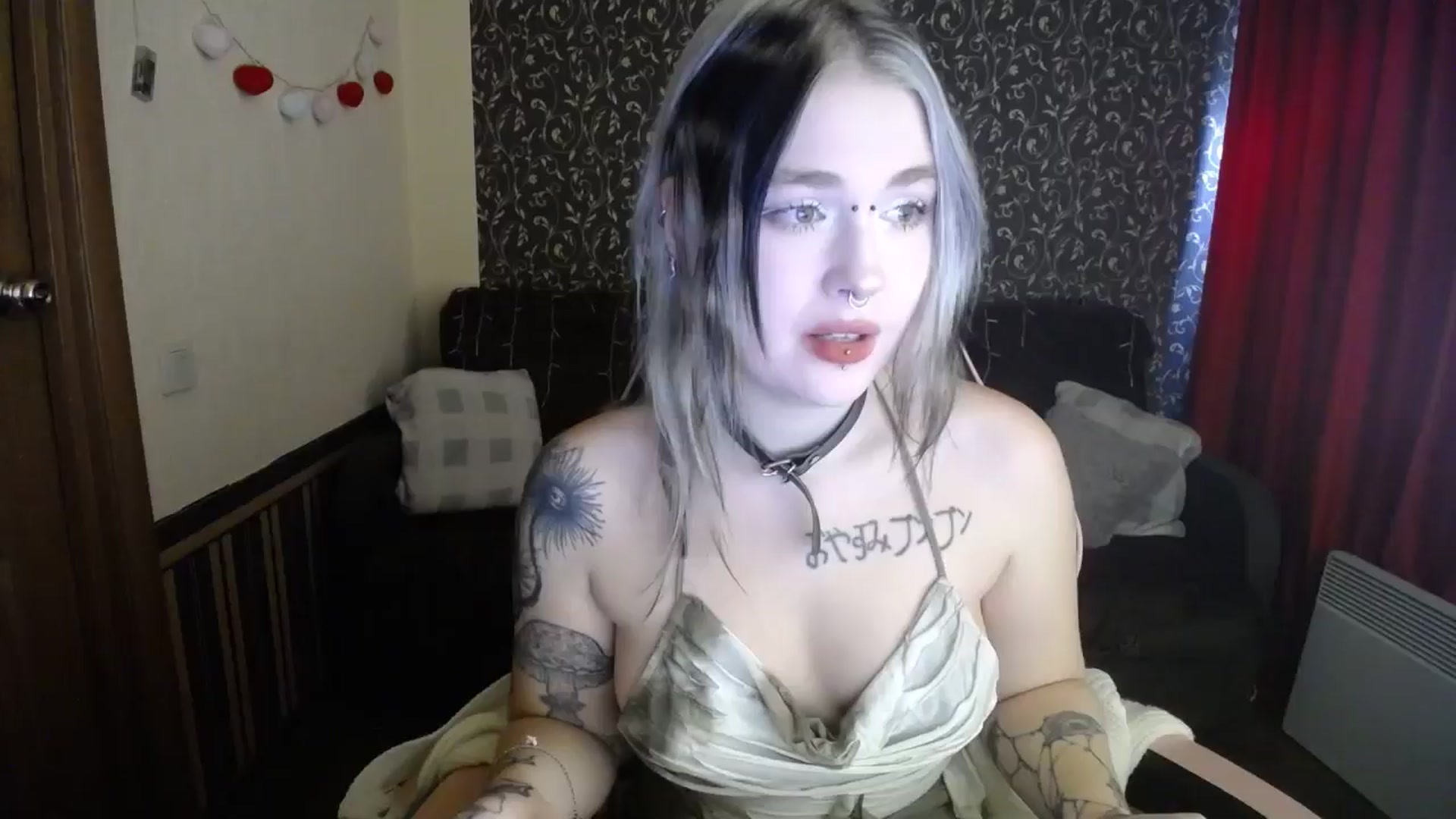 Gallery image thumbnail from Killinna's myfreecams stream on, 10/13/2025, 14:32 image 1 of 20