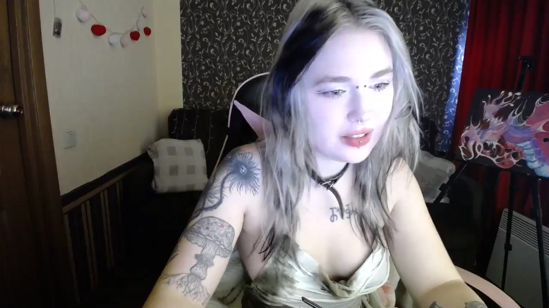 Gallery image thumbnail from Killinna's myfreecams stream on, 10/13/2025, 14:32 image 10 of 20