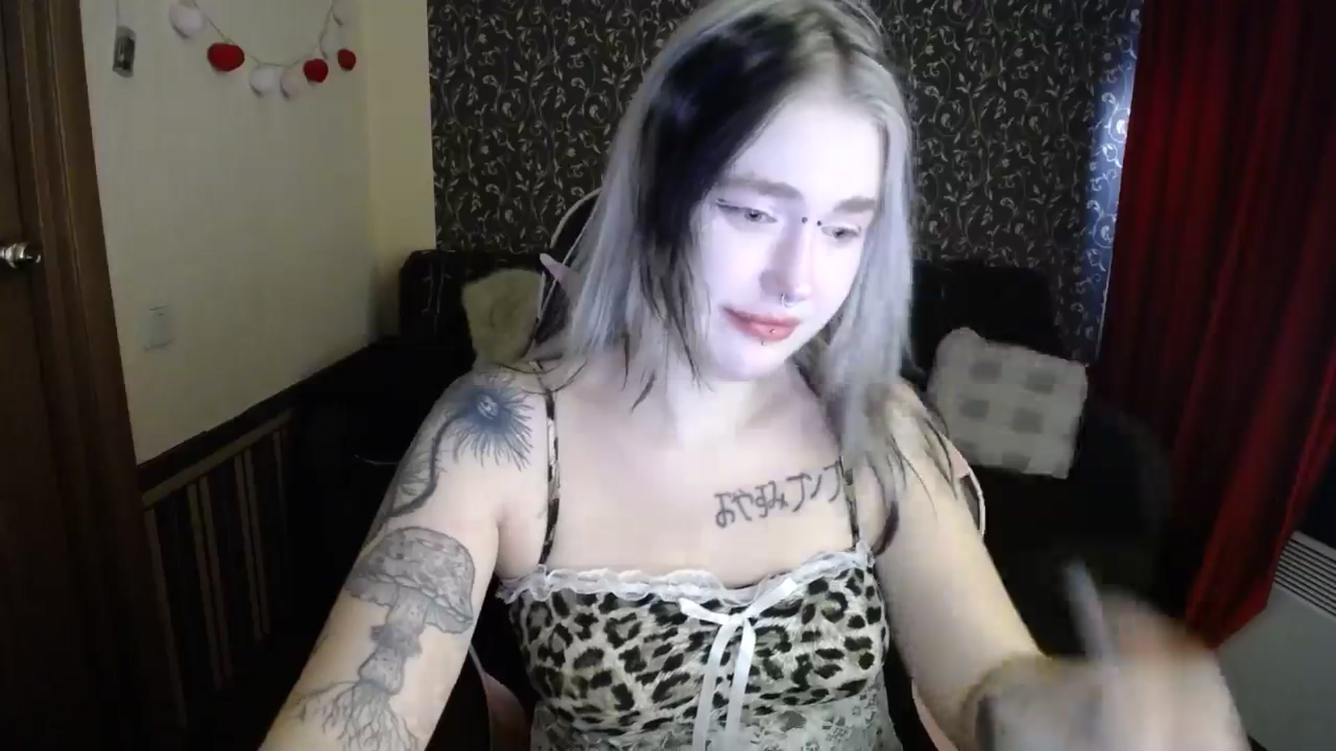 Gallery image thumbnail from Killinna's myfreecams stream on, 10/15/2025, 14:27 image 10 of 20
