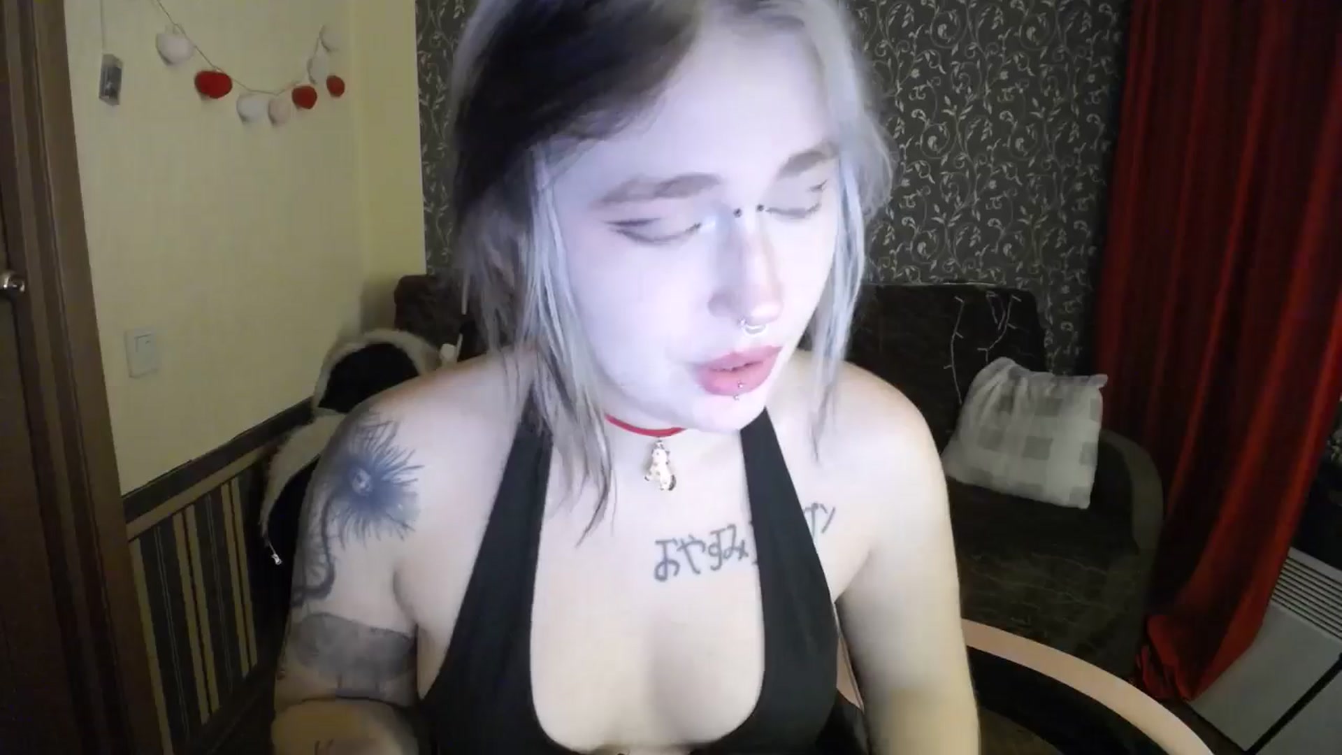 Gallery image thumbnail from Killinna's myfreecams stream on, 10/26/2025, 16:04 image 11 of 20