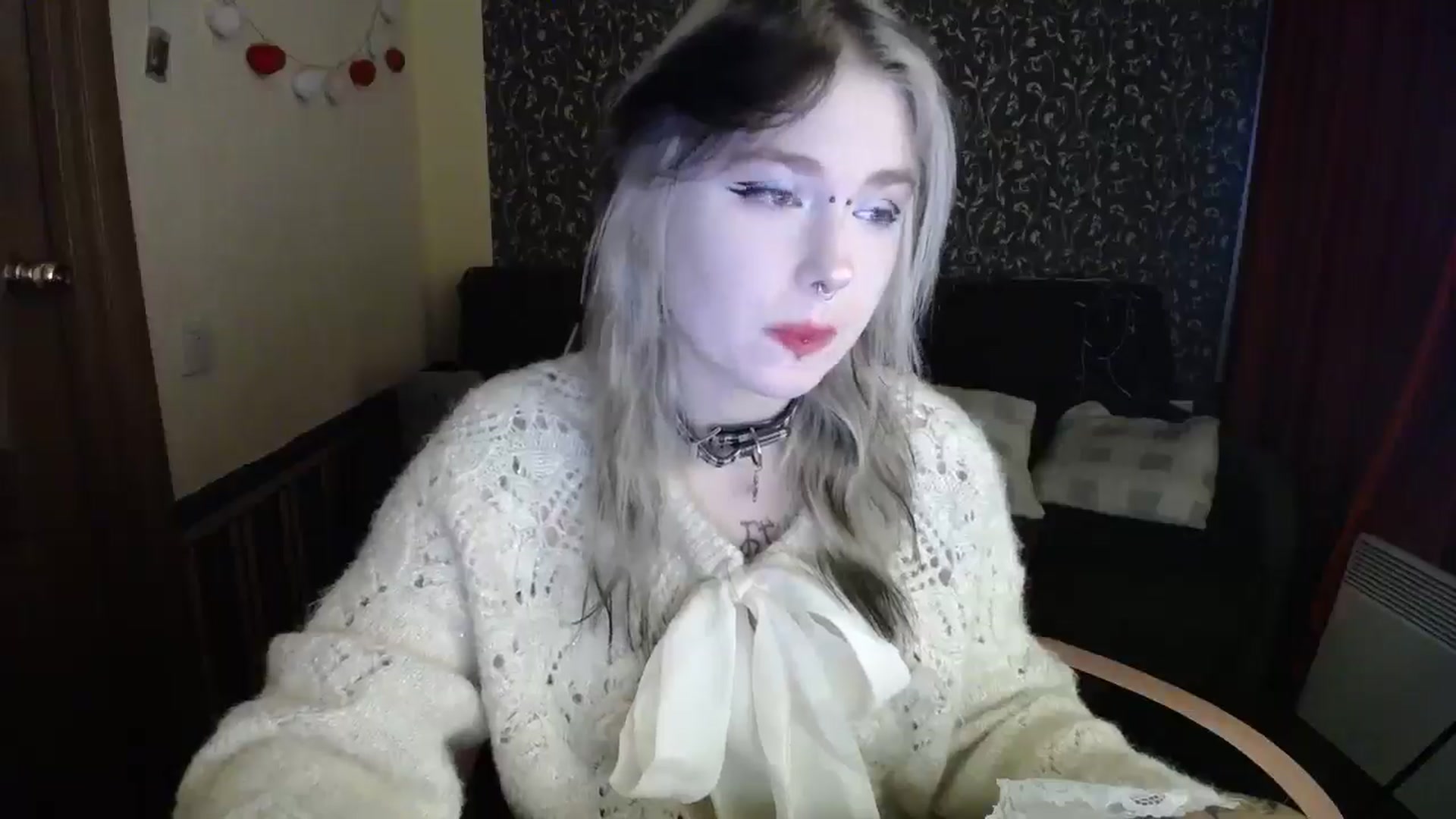 Gallery image thumbnail from Killinna's myfreecams stream on, 10/28/2025, 14:22 image 7 of 20