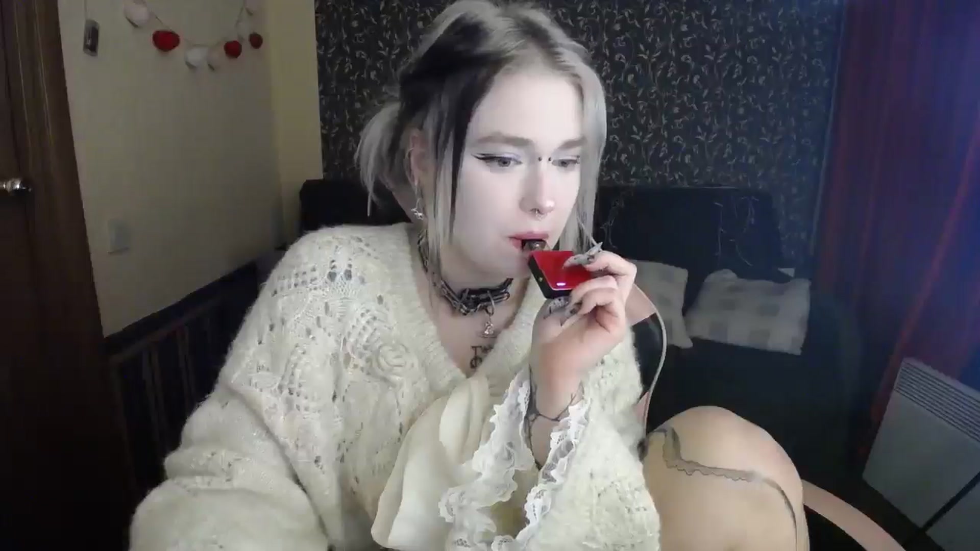 Gallery image thumbnail from Killinna's myfreecams stream on, 10/28/2025, 14:55 image 9 of 20