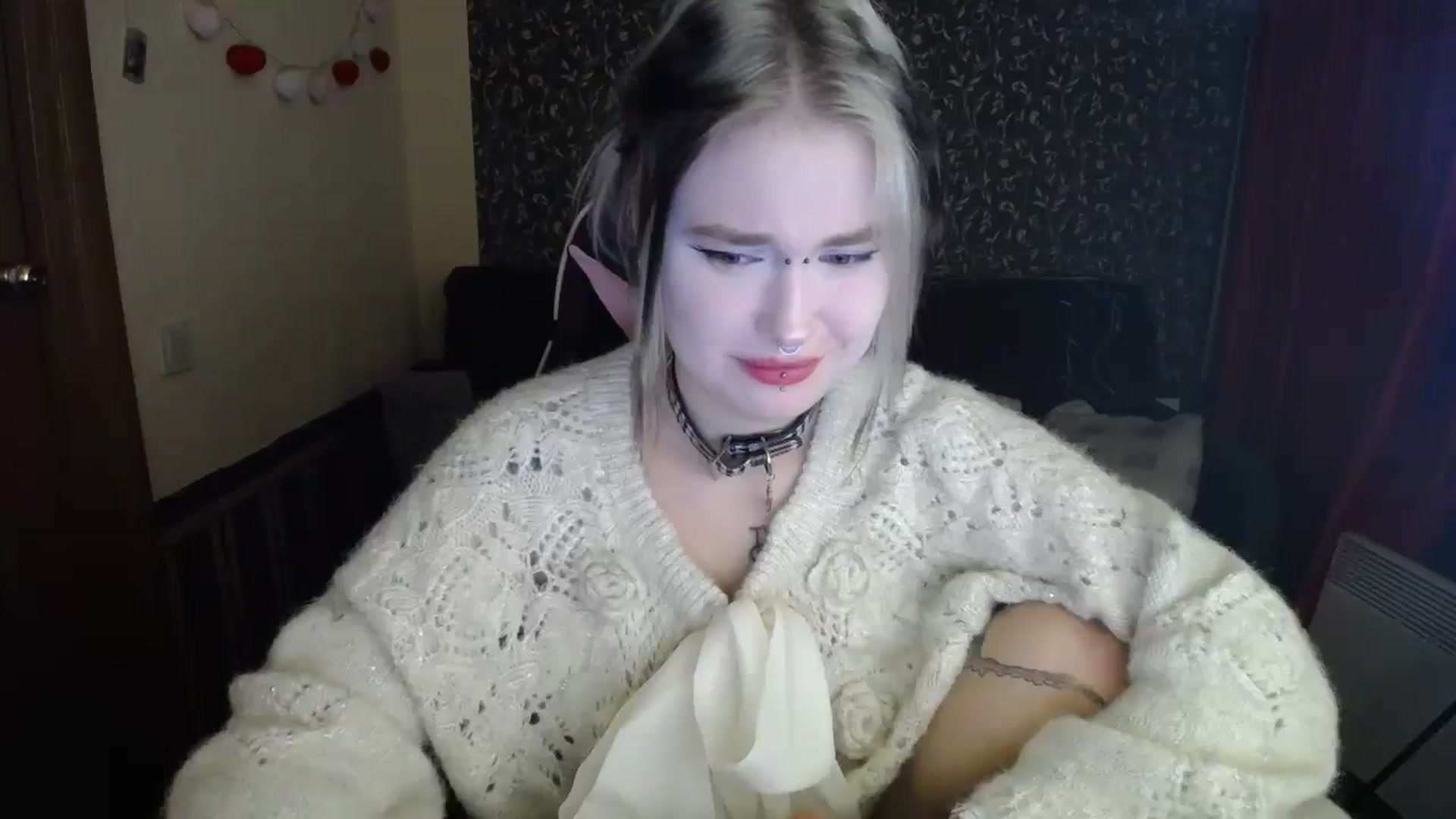 Gallery image thumbnail from Killinna's myfreecams stream on, 10/28/2025, 14:55 image 10 of 20